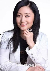 林清芳个人资料,才华横溢的艺术家，人生轨迹与艺术成就的完美融合