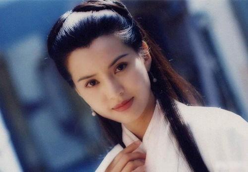 小龙女女演员,传奇女演员的璀璨人生